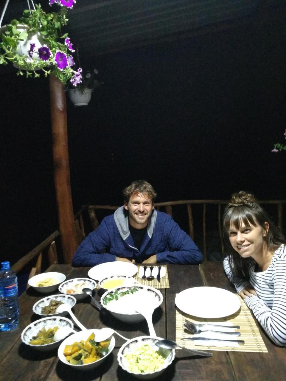 Apurvi Homestay Ella Eksteriør bilde